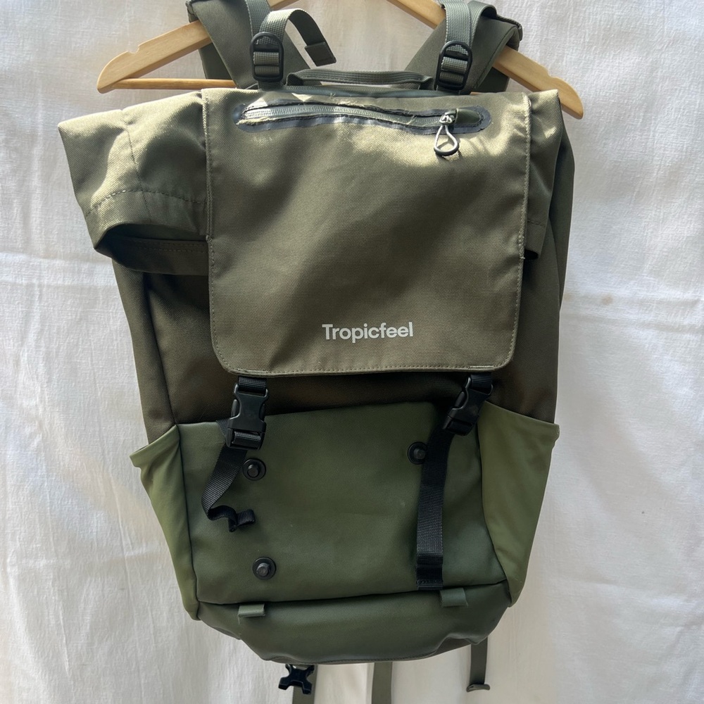 Green Tropic Feel Backpack